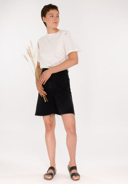 TT135 T-Shirt With Cut Outs (GOTS)