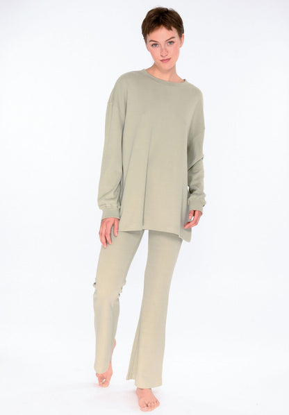 TT39 Loose Longsleeve (GOTS)