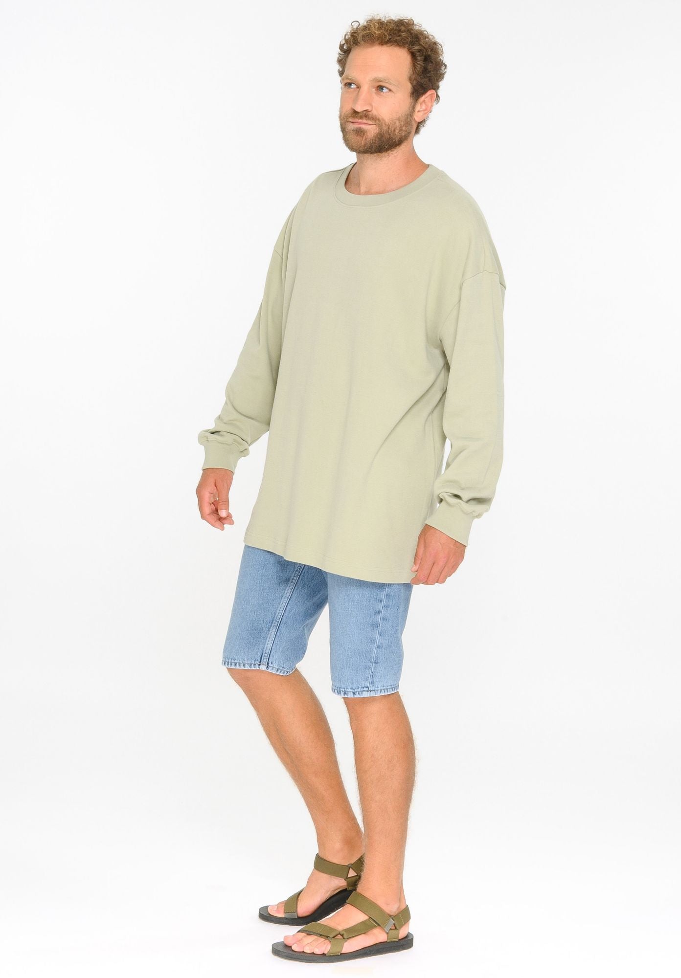 TT39 Loose Longsleeve (GOTS)
