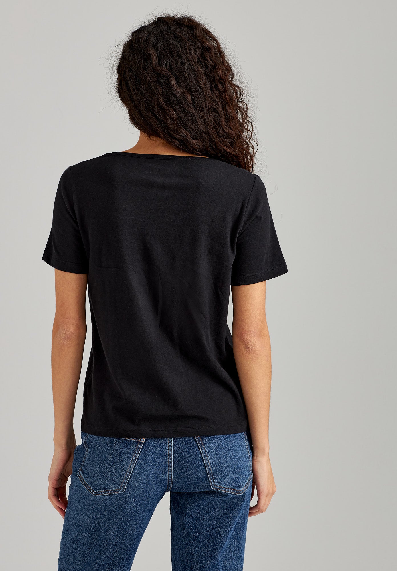 TT64 T-Shirt Black (GOTS)