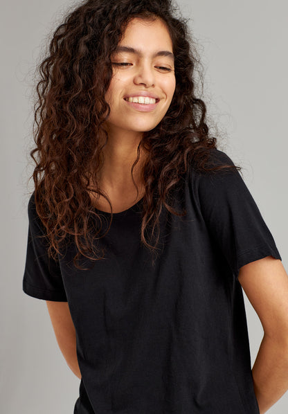 TT64 T-Shirt Black (GOTS)