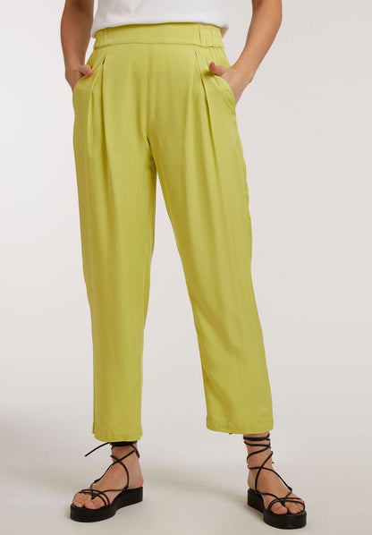 TT66 Pleat Pants