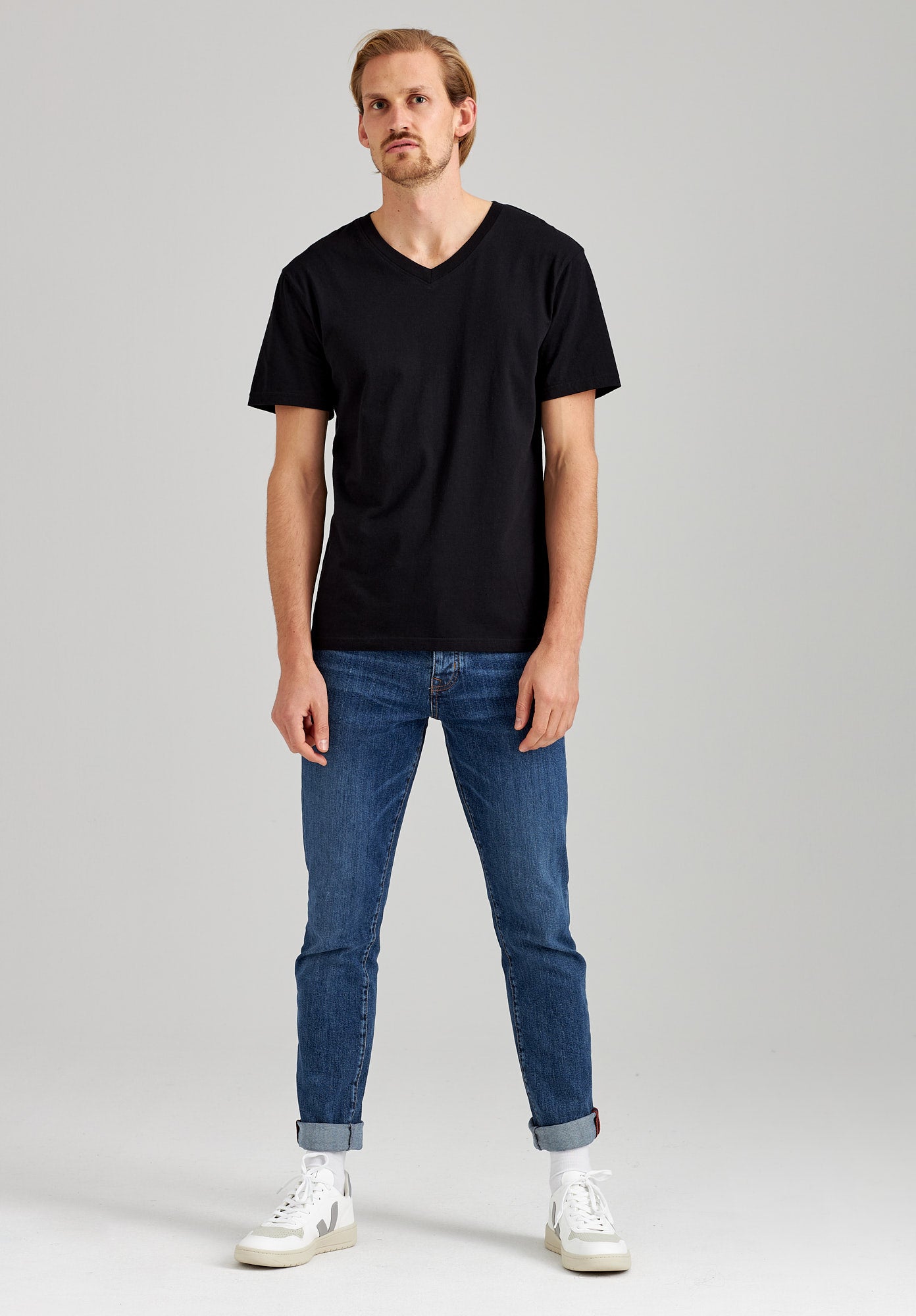 TT97 V-Neck T-Shirt (GOTS)